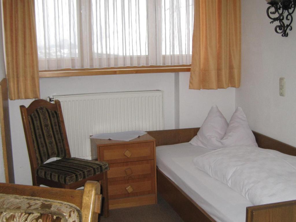 Hotel Zur Schonen Aussicht Ubersee Phòng bức ảnh